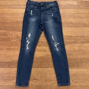 SO Women's Darkdest Ultimate High-Rise Distressed Jegging - Size 9
 b86